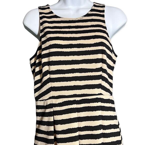 THML Women's Sleeveless Striped Fit & Flare Cream White Dress Size M - Picture 2 of 8